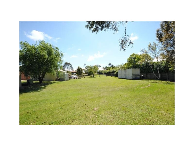 27 Hamzah Drive, Cotswold Hills QLD 4350