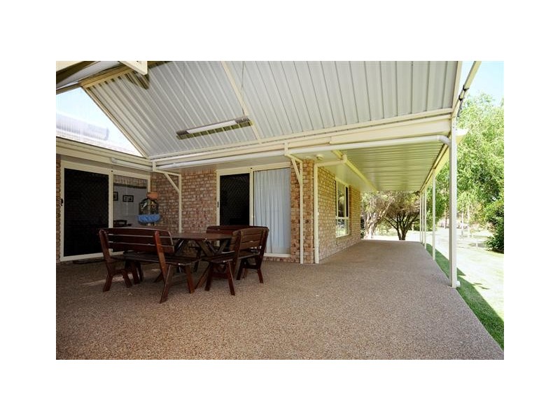 27 Hamzah Drive, Cotswold Hills QLD 4350