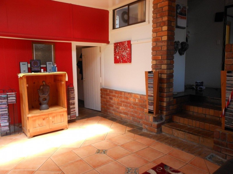 16  Hume Street, North Toowoomba QLD 4350