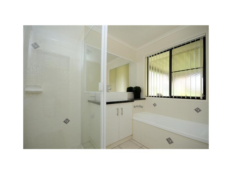 12 Yuelby Close, Gowrie Junction QLD 4352