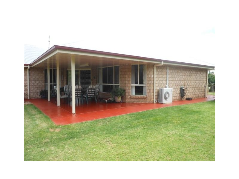 13 Bunya View Drive, Highfields QLD 4352