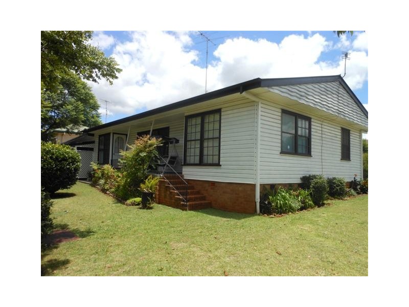 227c West Street, Harristown QLD 4350