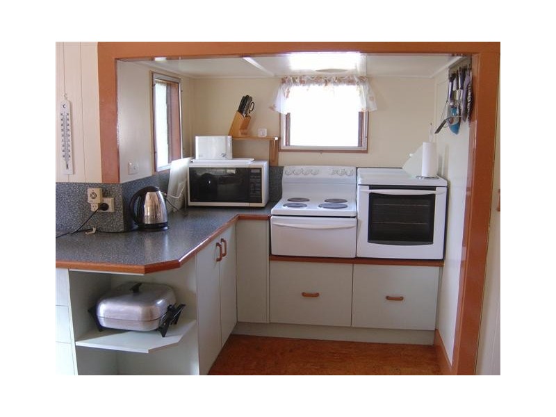 9 Norman Street, Allora QLD 4362