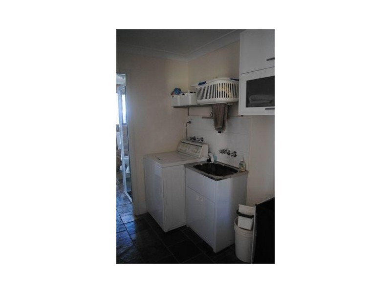 11 Academy Court, Glenvale QLD 4350