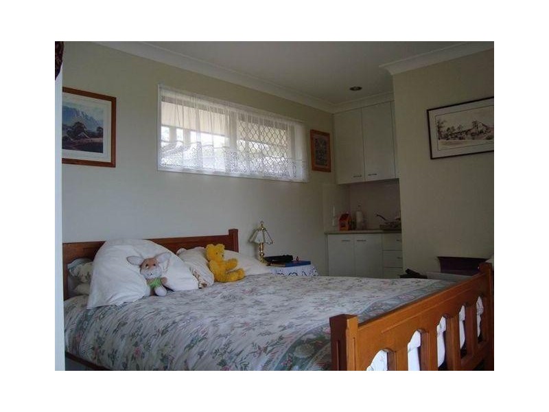 11 Academy Court, Glenvale QLD 4350
