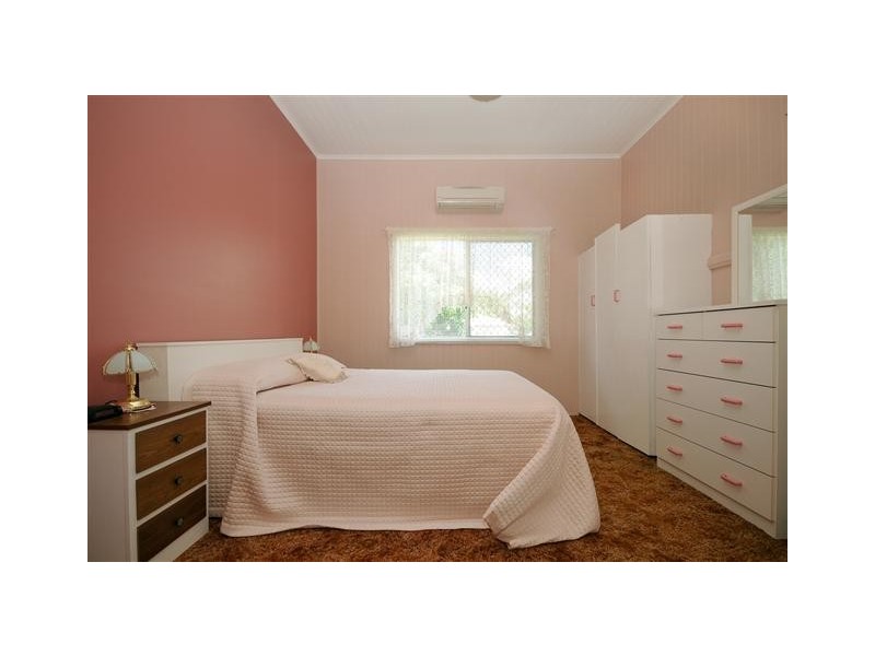 2a Lendrum Street, Newtown QLD 4350