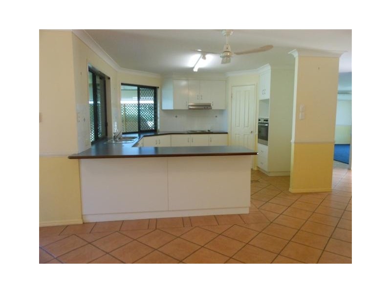 16 Michael Street, Westbrook QLD 4350