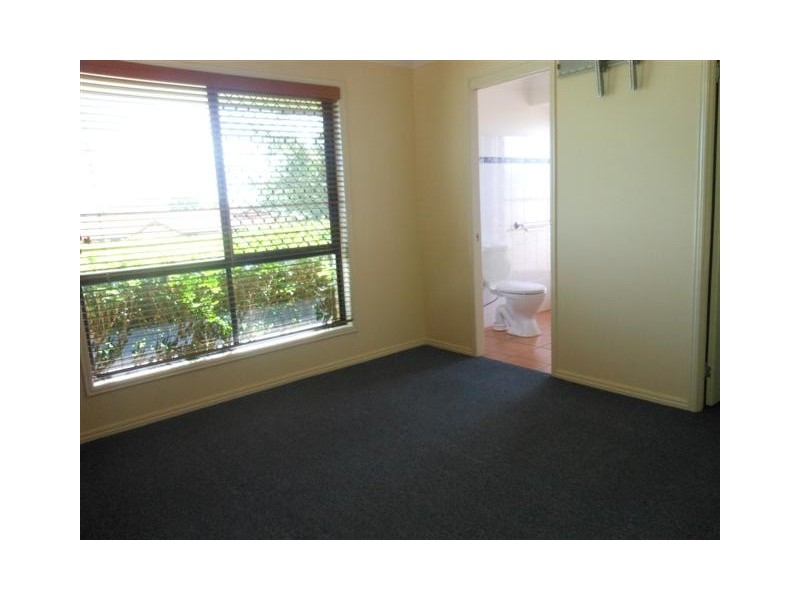 16 Michael Street, Westbrook QLD 4350
