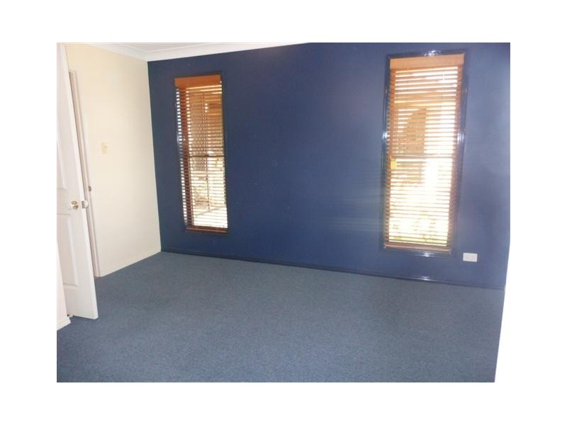16 Michael Street, Westbrook QLD 4350