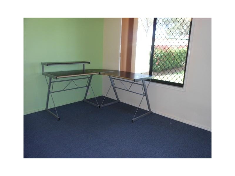 16 Michael Street, Westbrook QLD 4350