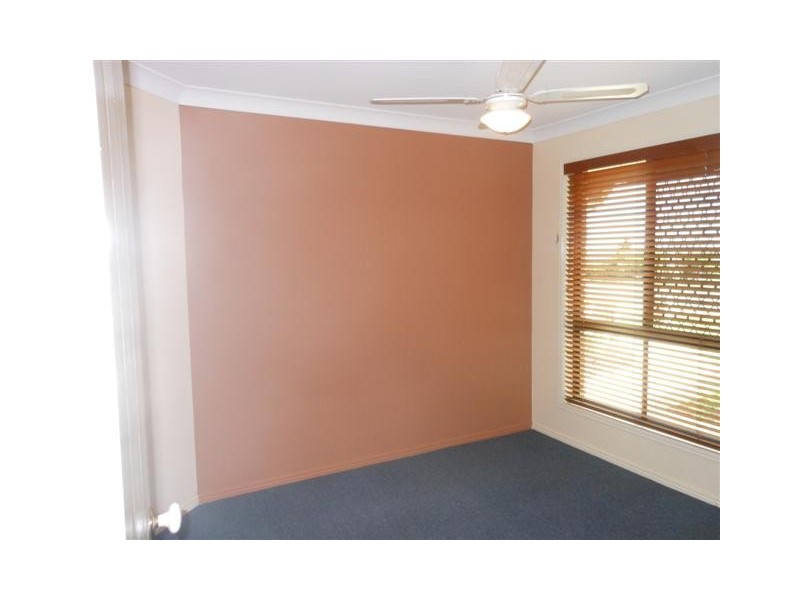 16 Michael Street, Westbrook QLD 4350