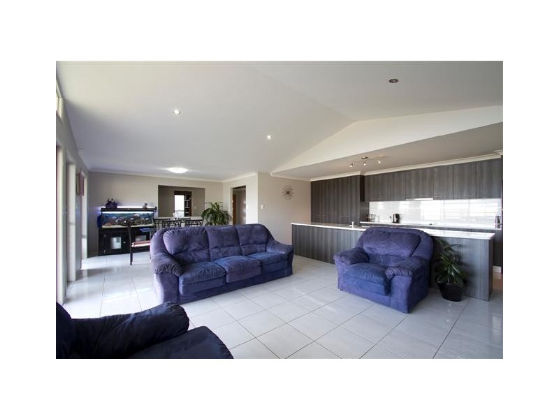 39 Whitman Street, Westbrook QLD 4350