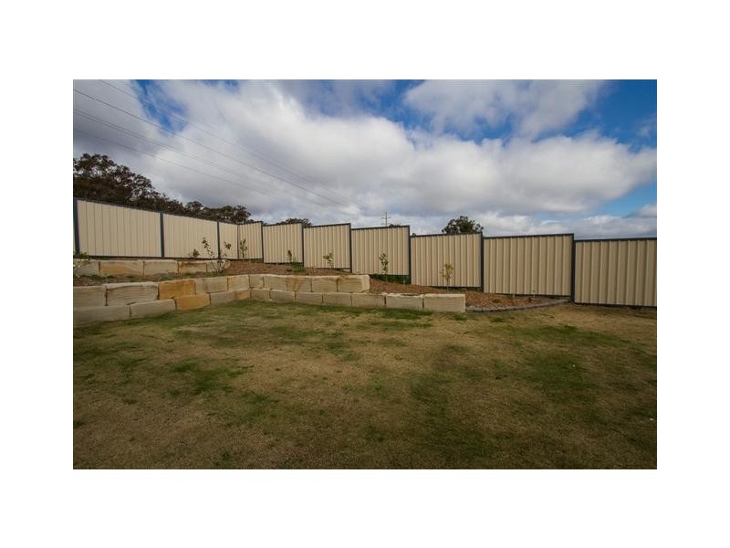 39 Whitman Street, Westbrook QLD 4350