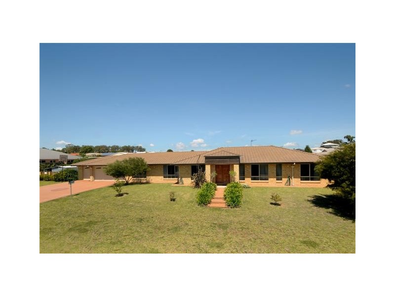 11 Tennyson Court, Westbrook QLD 4350