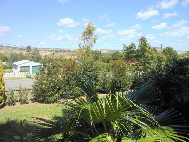 28 Treeline Drive, Gowrie Junction QLD 4352