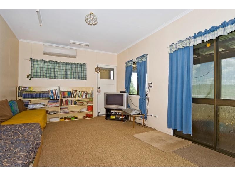 Crn Drayton and Merivale St, Allora QLD 4362