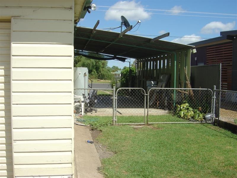 27 Forde Street, Allora QLD 4362