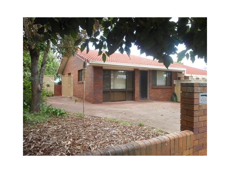 Unit 1/10 George Street, East Toowoomba QLD 4350