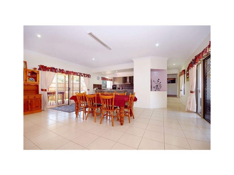 4 Hayle Court, Highfields QLD 4352