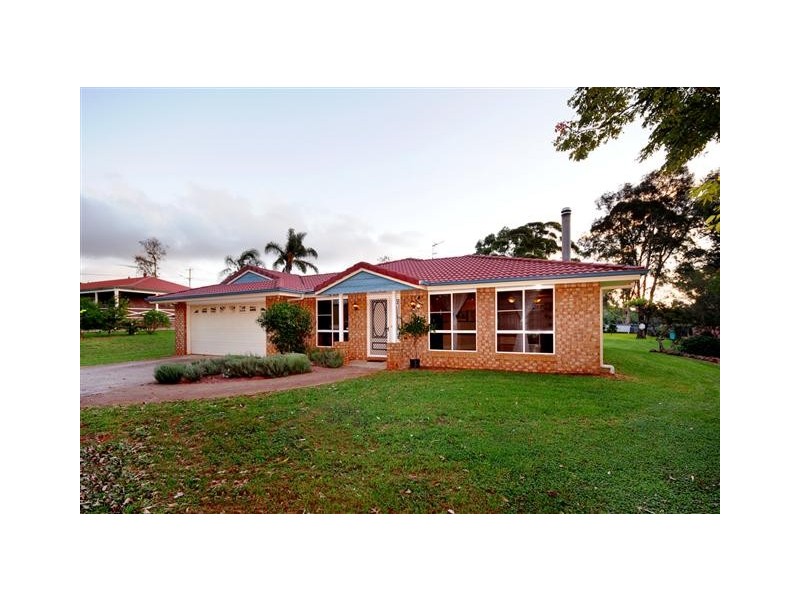 3 Highfields Road, Highfields QLD 4352