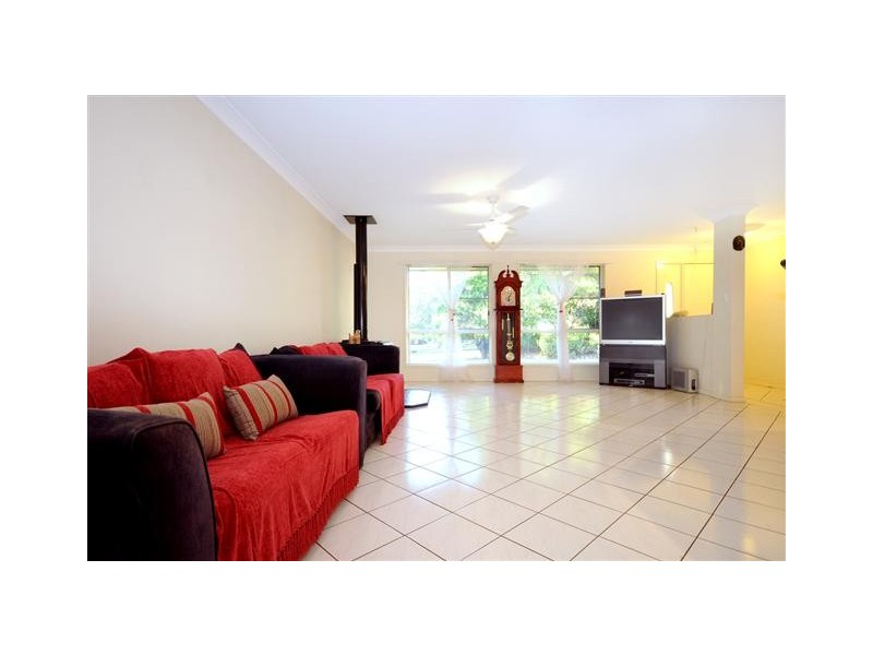 3 Highfields Road, Highfields QLD 4352