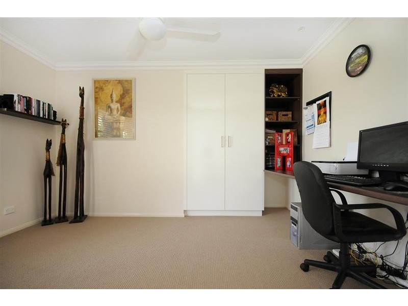 8 Honeyeater Drive, Highfields QLD 4352