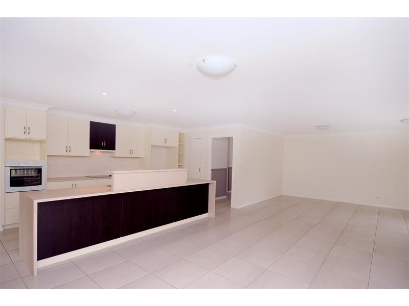 4 Leahy Drive, Kingsthorpe QLD 4400