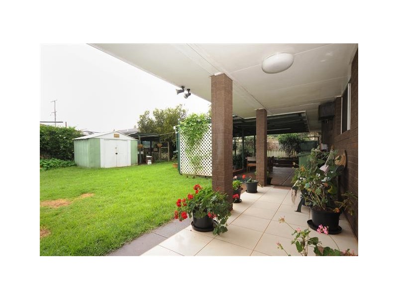 19 Hinkler Crescent, Wilsonton QLD 4350