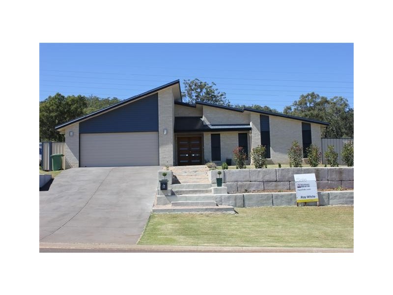 39 Whitman Street, Westbrook QLD 4350