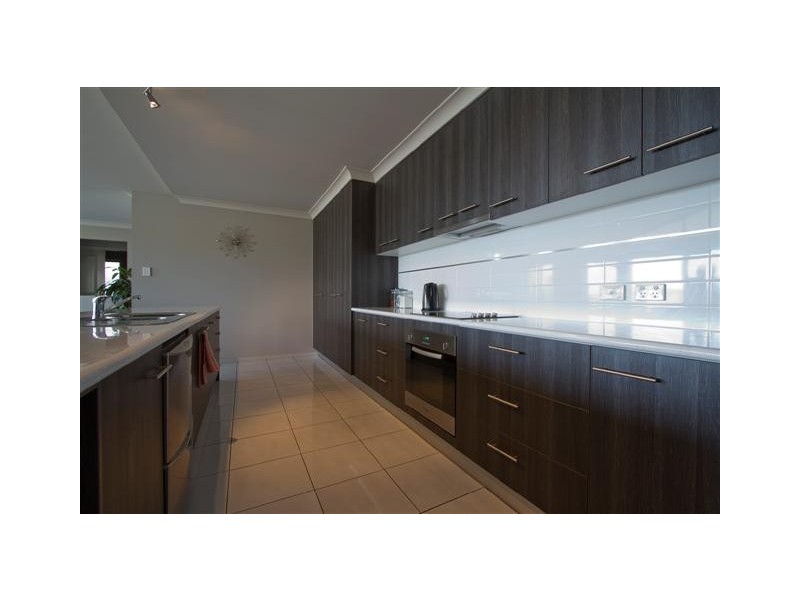 39 Whitman Street, Westbrook QLD 4350