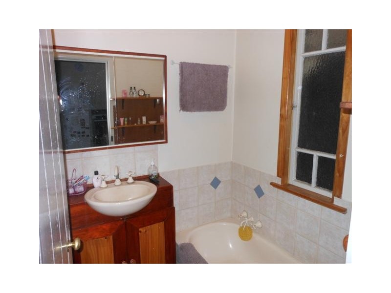 2 Murphy Street, Rangeville QLD 4350