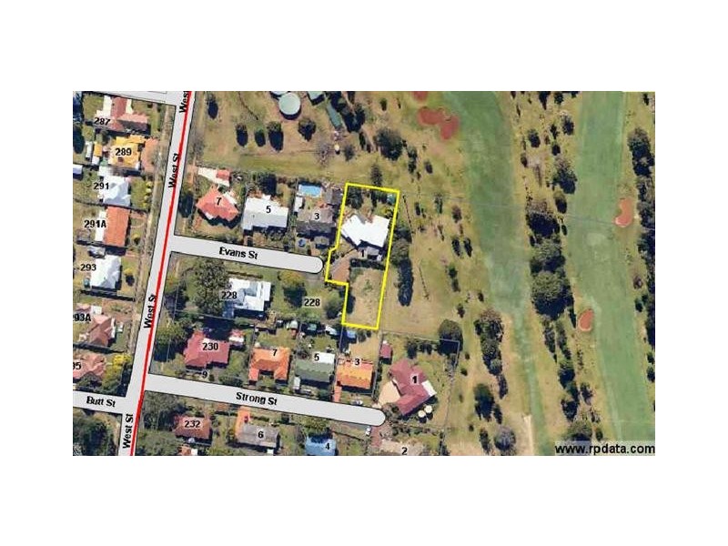 1 Evans Street, South Toowoomba QLD 4350