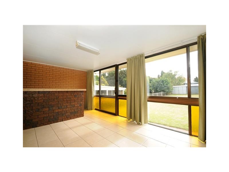 51 Cleary Street, Centenary Heights QLD 4350