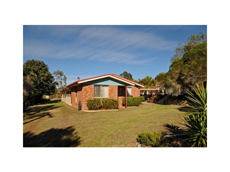 49 Peters Road, Meringandan West QLD 4352