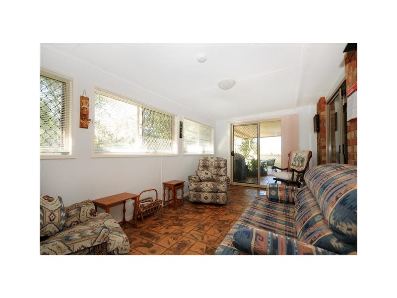 49 Peters Road, Meringandan West QLD 4352