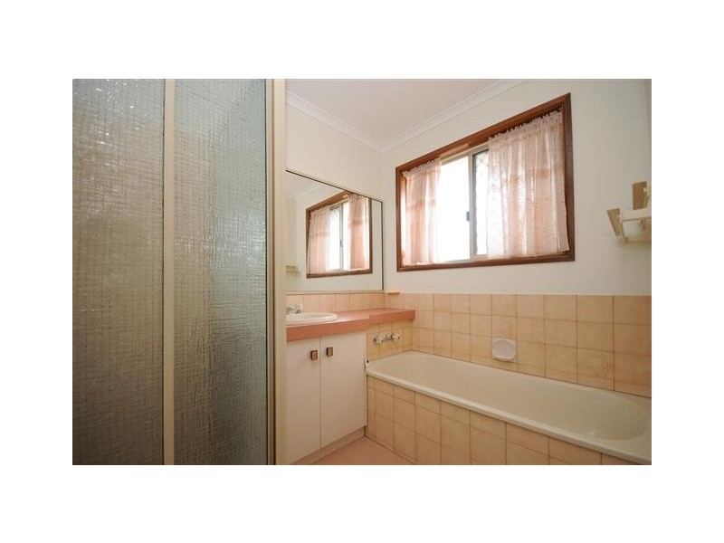 72 Hoepper Street, Kearneys Spring QLD 4350