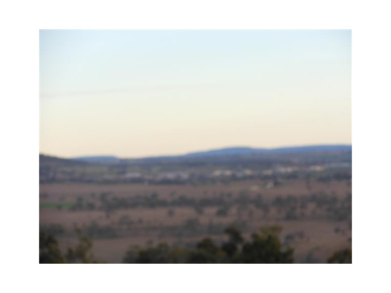 22 Hilltop Drive, Gowrie Junction QLD 4352