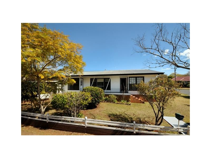 227c West Street, Harristown QLD 4350