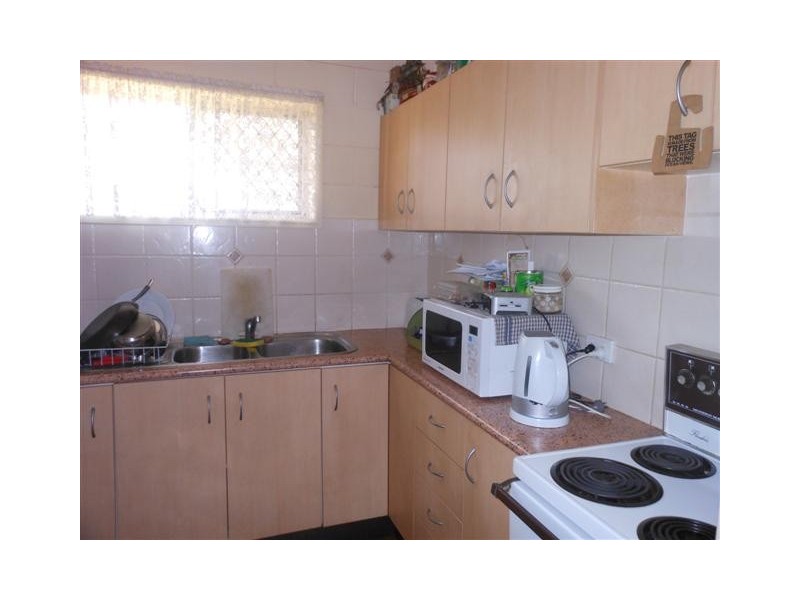 Unit 3/35a Holberton Street, Rockville QLD 4350