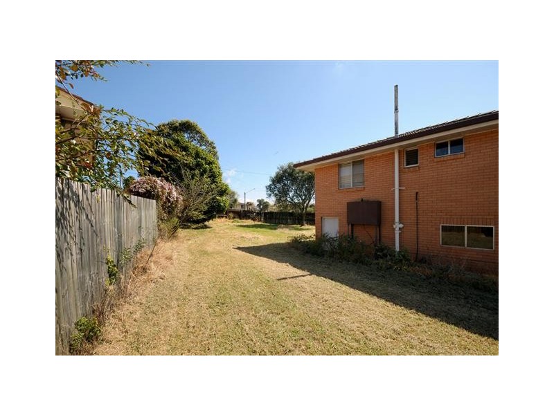 4 Cassia Street, Centenary Heights QLD 4350