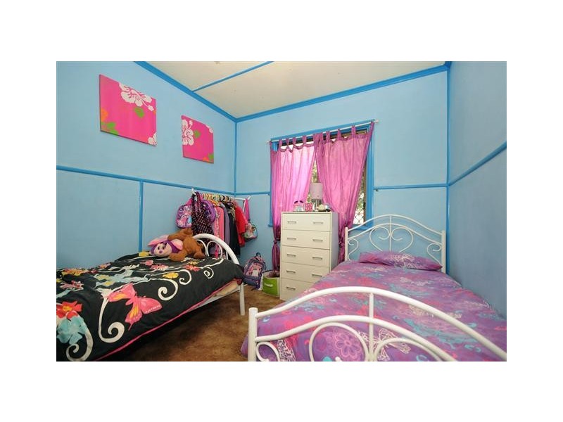 34 Stehn Street, Harristown QLD 4350