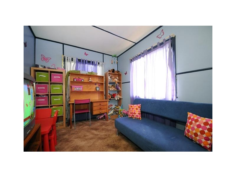 34 Stehn Street, Harristown QLD 4350