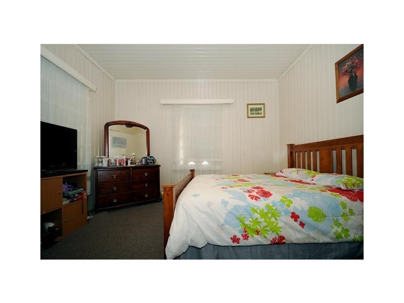 19 Hagan Street, North Toowoomba QLD 4350