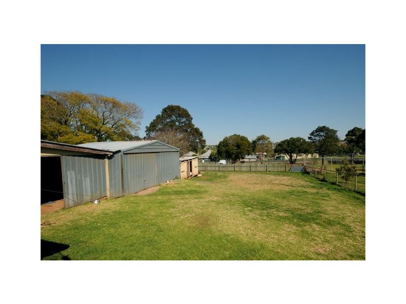 19 Hagan Street, North Toowoomba QLD 4350