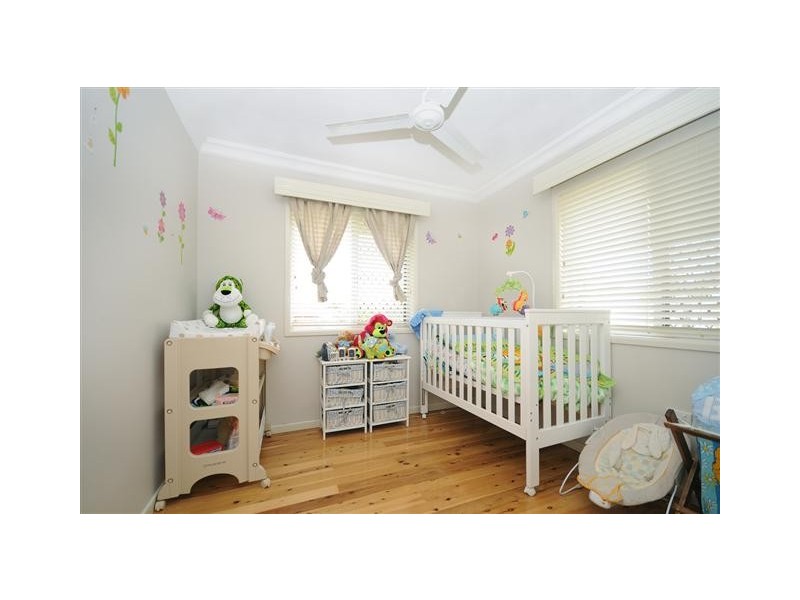 10 Diosma Street, Centenary Heights QLD 4350