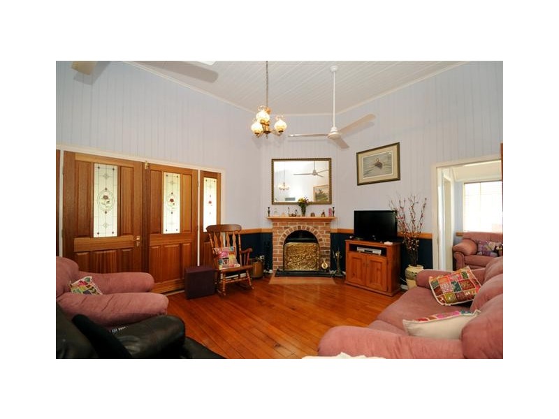 26 King Street,, Greenmount QLD 4359