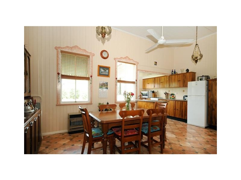 26 King Street,, Greenmount QLD 4359