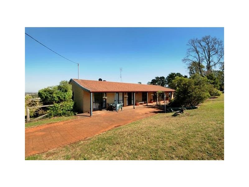 33 Fraser Street, Darling Heights QLD 4350