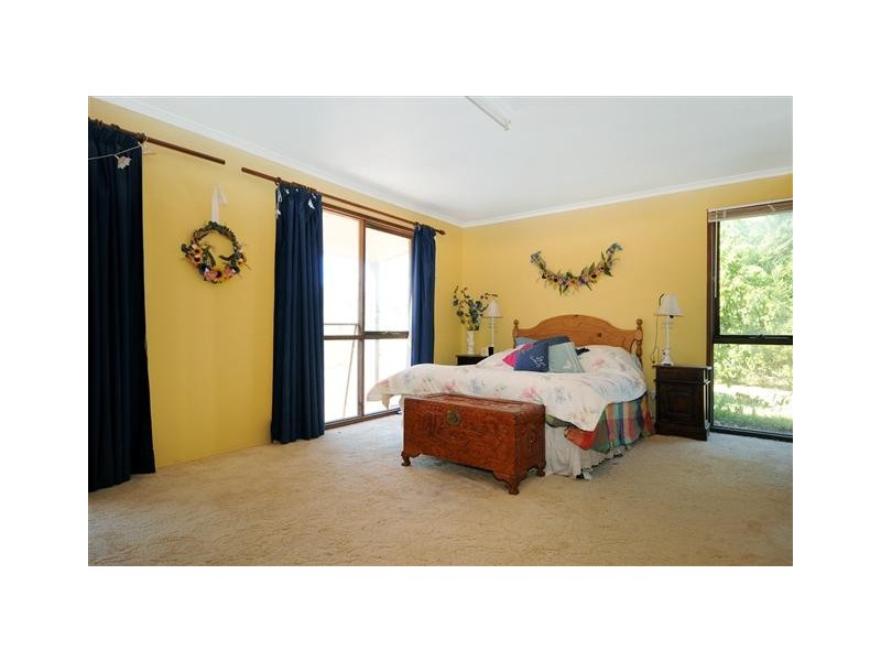 33 Fraser Street, Darling Heights QLD 4350