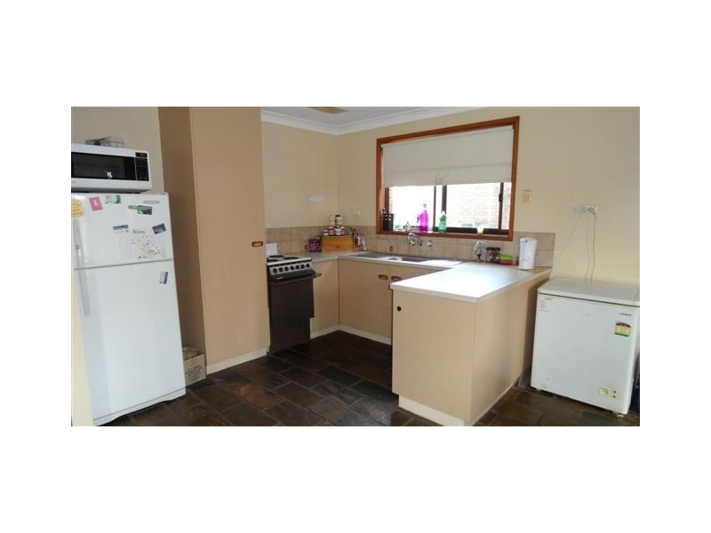 17 Poinciana Street, Newtown QLD 4350